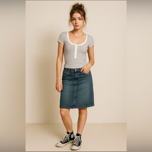 Angel Jeans Y2K Dark Wash Denim Low Rise Distressed Midi Jean Skirt Size M